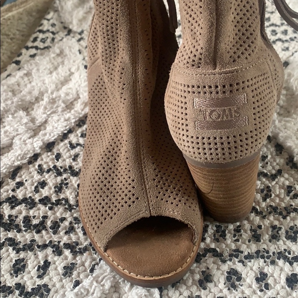 Toms Booties - Picture 3 of 3